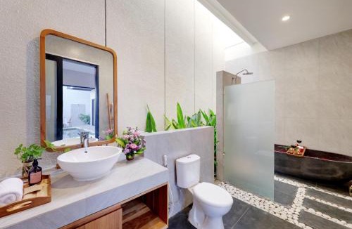 Kesiman Villa | Brandnew Beachside Luxury 3BR Tropis A Style