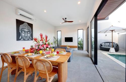 Kesiman Villa | Brandnew Beachside Luxury 3BR Tropis A Style