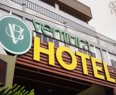 Tanjung Pinang Hotel | Bona Ventura Hotel & Skybar