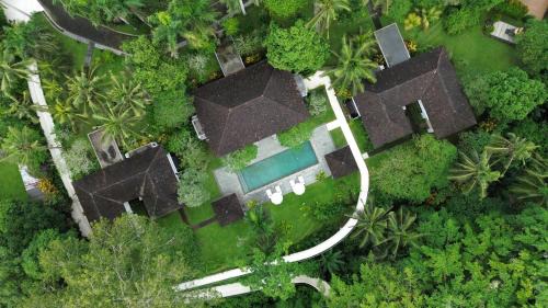 Kemenuh Hotel | Bumi Kinar Heritage