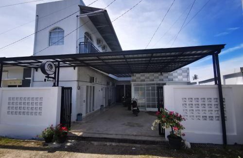 Padang Bed & Breakfast | Mila Homestay