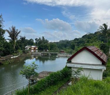 Kecamatan Montong Gading Hotel | Live lombok homestay