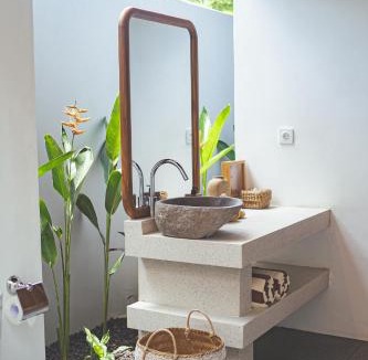 Uluwatu Hotel | CARI Surf Camp & Studio's