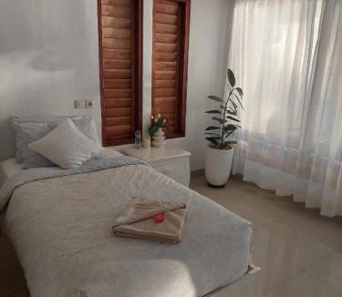 Rote Island Villa | Twin Palms Rote