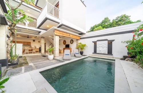 Sunset Road Villa | Q Le 1 Villa Seminyak - 2 Bedroom with Private Pool