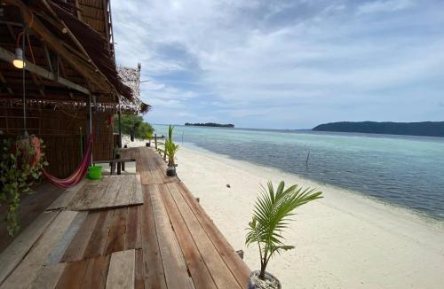 Raja Ampat House | Isiie Homestay