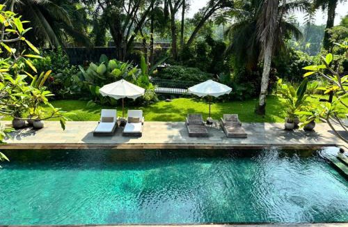 Kemenuh Hotel | Bumi Kinar Heritage