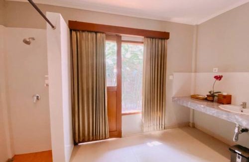 Pengosekan House | Menzel Guest House Ubud