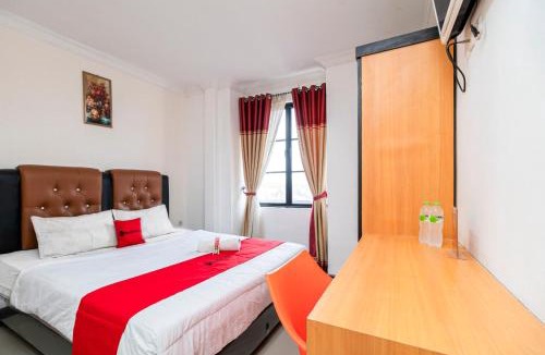 Pekanbaru Hotel | RedDoorz near RSIA Andini Pekanbaru
