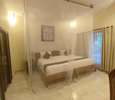 Labuan Bajo Hotel | Puri Sari Beach Hotel