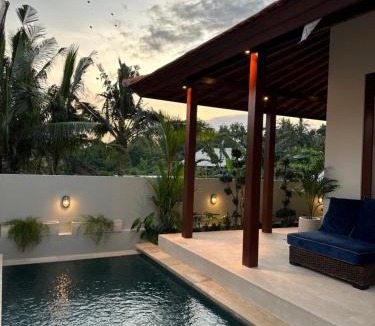 Medahan Villa | D'Uma Pandan the Charming Villa & Near Keramas Beach