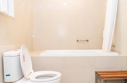 Sukabumi Hotel | Sparks Odeon Sukabumi, ARTOTEL Curated