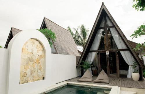 Nyambu Villa | Tropical modern 1 bedroom close to canggu