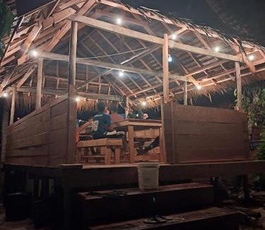 Raja Ampat House | Batanta Paradise Homestay