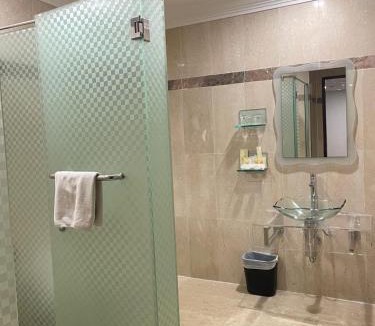 Lubuk Baja Hotel | Pacific Palace Hotel