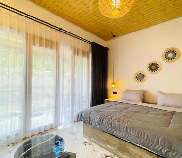 Kuta House | Zahra Bungalows