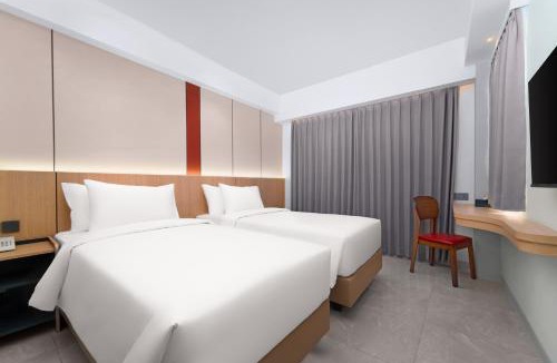 Lubuk Baja Hotel | MAXONE Batam