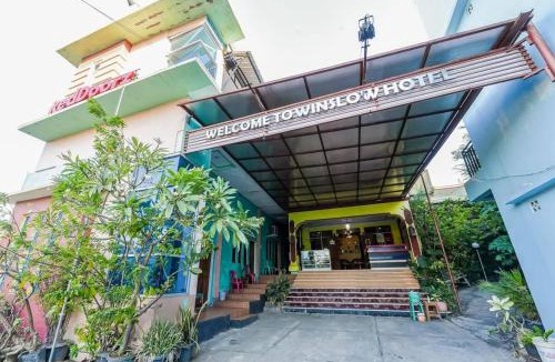 Kupang Hotel | RedDoorz near Mangrove Forest Kupang