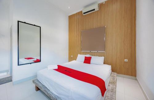 Batuan Hostel | RedDoorz near Ubud Village
