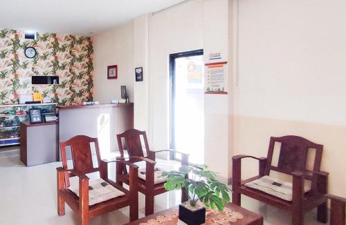 Padang Hotel | Urbanview Hotel Falah Residence Syariah By RedDoorz