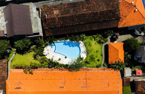 Downtown Kuta Hotel | Un's Hotel