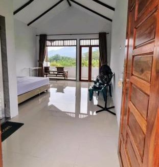 Bohorok House | Sawah Resto Bungalow & Jungle Trekking