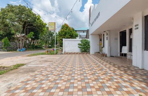 Batam Hotel | RedDoorz Syariah near KBC Batam Centre