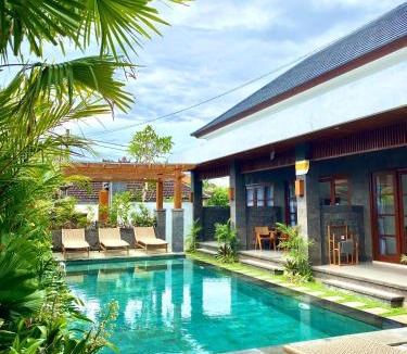 Kemenuh Hotel | Kubera Villa Kemenuh by Prasi