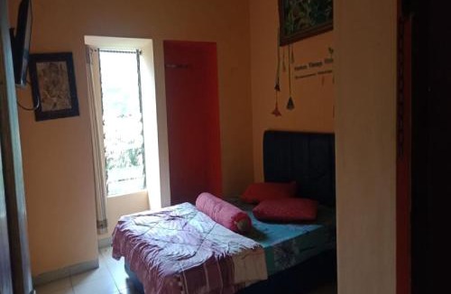 Tretes Hotel | OYO Life 90646 Villa Karsinem Pasuruan