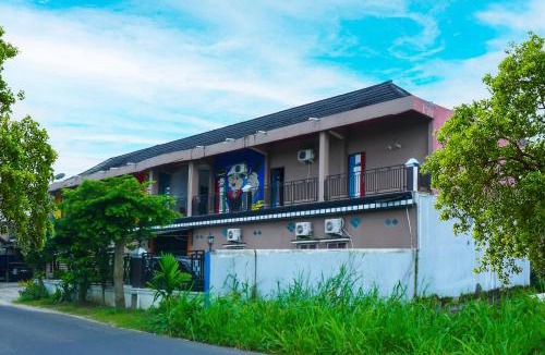 South Ogan Komering Ulu Hotel | Hotel O Wisma Melyro Syariah Near Yamaha - Thamrin Brothers Cabang Muara Dua