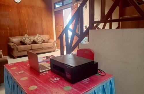Tomohon Hotel | Hotel O Lourdes Blessing Hill