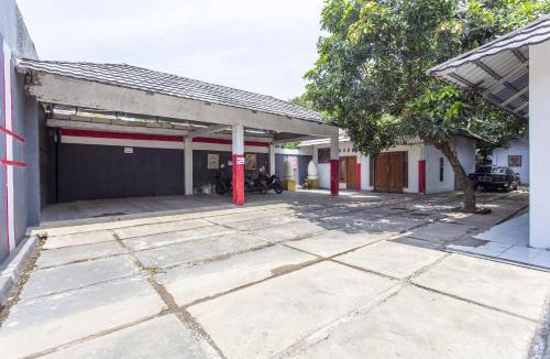 Mekarsari Hotel | Hotel O near Metropolitan Mall formerly Sakura Home Stay