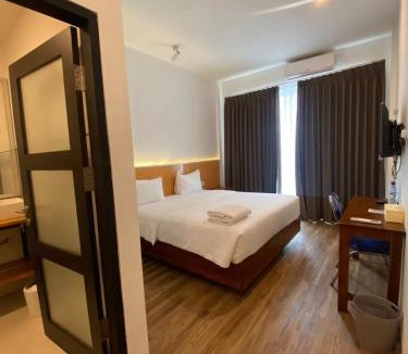 Labuan Bajo Hotel | Christika Homestay