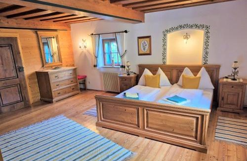 Golling an der Salzach Apartment | Ferienlounge Bluntausee