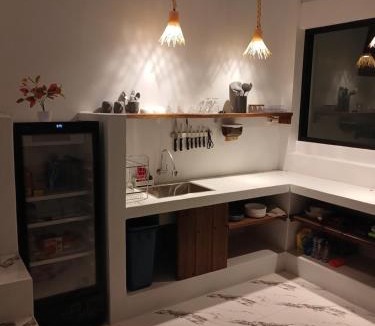 Rote Island Apartment | Tiky Nemberala