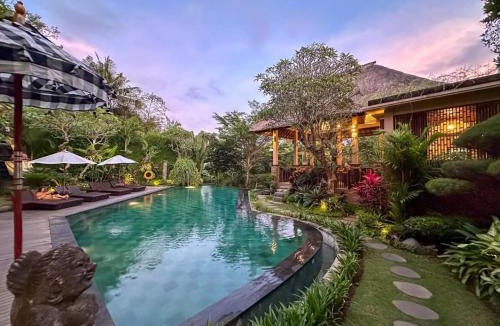 Kemenuh Hotel | The Mudru Resort by GenuineHost