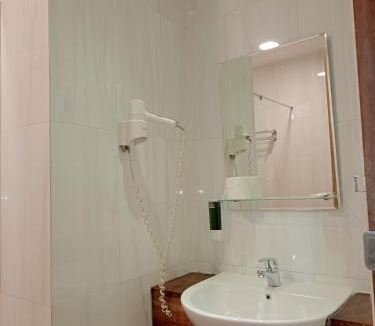Hombel Hotel | Spring Hill Hotel Ruteng