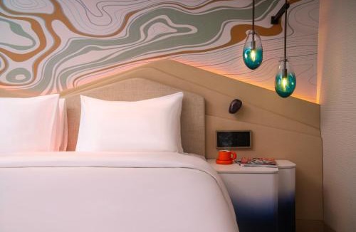 Ciburial Hotel | Hotel Indigo Bandung Dago Pakar by IHG