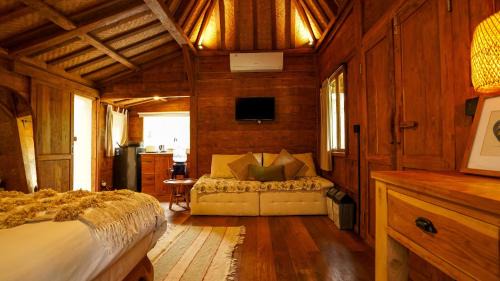 Uluwatu Hotel | Rumah Bambu Gladek Tiga