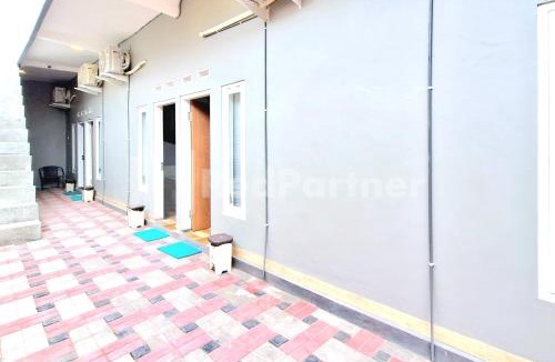 Kediri Hotel | Griya Prashasta Mitra RedDoorz