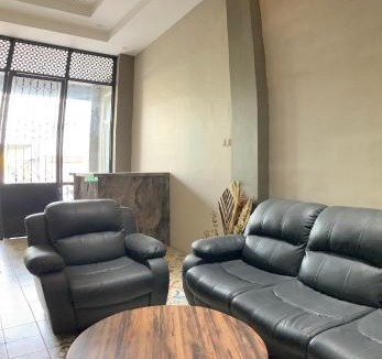 Klojen House | Pesona Guesthouse Syariah Malang