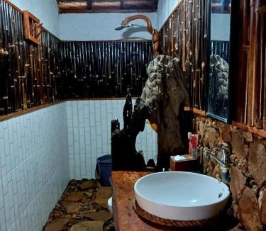 Bohorok House | Tropical Jungle lodge & Jungle trekking