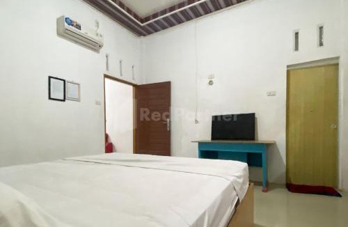 Stabat Hotel | Aisyah Homestay Syariah RedPartner