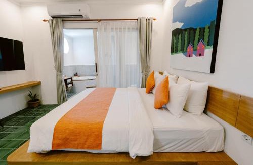Batubelig Hotel | Brown Feather Batu Belig