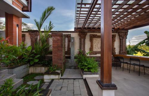 Tua Hotel | Griya D'Carik