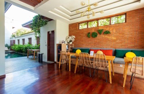 Renon Hotel | Cove Ransha Stay
