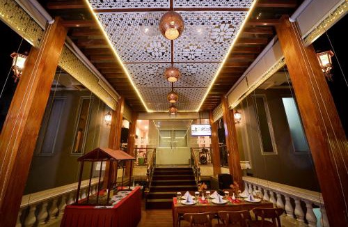 Surakarta Hotel | Super 8 by Wyndham Solo