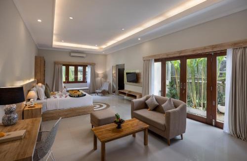 Batu Bolong Hotel | Tapa Tepi Kali Canggu