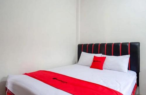 Purwokerto Hotel | RedDoorz Syariah near Universitas Jenderal Soedirman 2