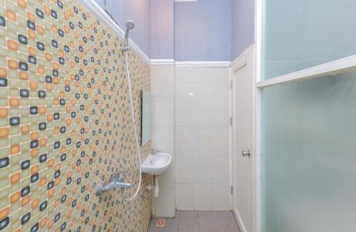 Sidoarjo Hotel | Urbanview Hotel Syariah Near Gelora Delta Sidoarjo